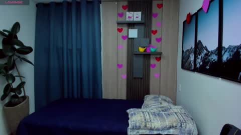 Alan  Kevin can we reach 100 thumbs up please guys  online show from 02.22.25