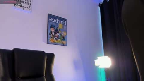 Snapshot of alan_rosee chatting on 01.21.25 Alan online show from 01.21.25