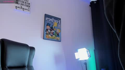 Snapshot of alan_rosee chatting on 01.24.25 Alan online show from 01.24.25