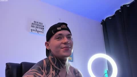 Snapshot of alan_rosee chatting on 03.04.25 Alan online show from 03.04.25