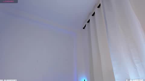 Snapshot of alan_rosee chatting on 11.06.25 Alan online show from 11.06.25