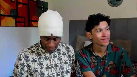 Alan and Criss - WE JUST FRIENDS WITH BENEFITS BOTH VERS online show from 11.16.25