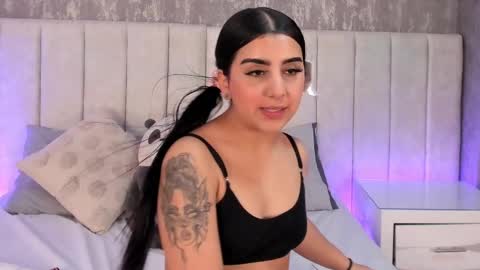 Alana online show from 01.15.25