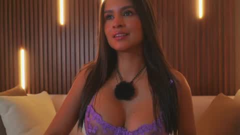 Snapshot of alana_haze chatting on 07.29.26 Alana online show from 07.29.26
