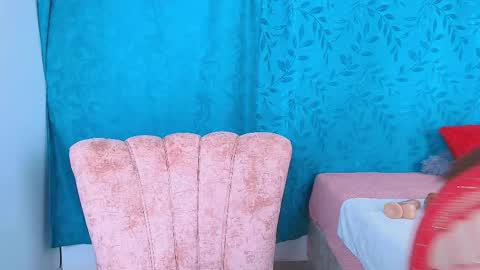 alana_pink95 online show from 04.20.26