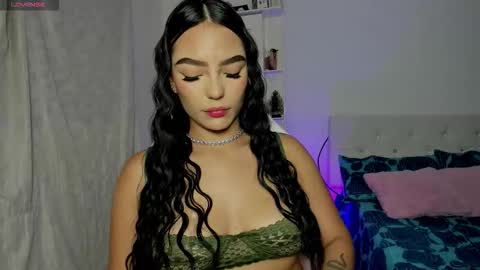 Snapshot of alana_ponse chatting on 01.07.26 Alana. online show from 01.07.26