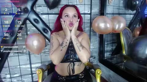 Snapshot of alana_roth chatting on 02.14.25 ALANA ROTH online show from 02.14.25