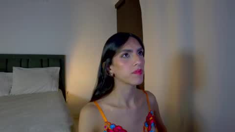 Snapshot of alana_sofia_ chatting on 05.21.26 Alana Tobias online show from 05.21.26