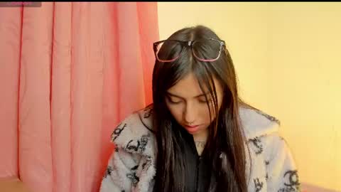 ALANA Please follow me  online show from 06.12.26