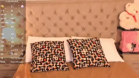 Snapshot of alanaxbrown chatting on 12.20.24 Tell me Alana online show from 12.20.24