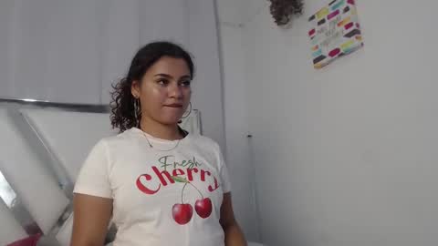 Snapshot of alannaharper chatting on 05.07.26 ALANA online show from 05.07.26