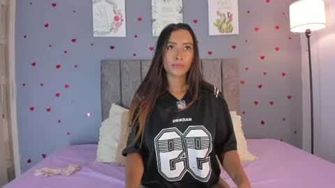 Alanna  online show from 05.25.26