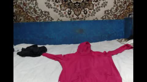 Snapshot of alanstrongs chatting on 02.02.25 AlanStrongs online show from 02.02.25