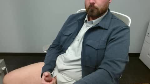 Snapshot of alaska4411 chatting on 02.03.25 John online show from 02.03.25