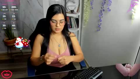 Alaya online show from 12.01.25