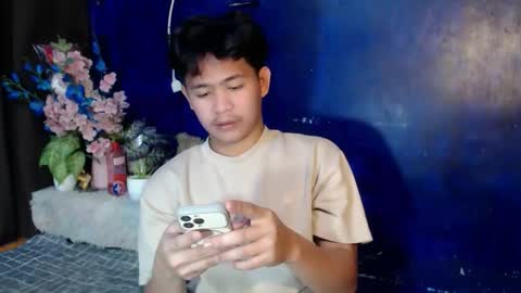 Snapshot of albertx_destroyer69 chatting on 04.15.26 Albert online show from 04.15.26