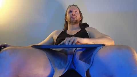 Snapshot of albinoadonis chatting on 02.03.26 albinoadonis online show from 02.03.26