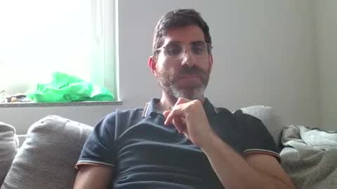 Snapshot of alcatrazcage chatting on 10.08.25 Alcatrazcage online show from 10.08.25