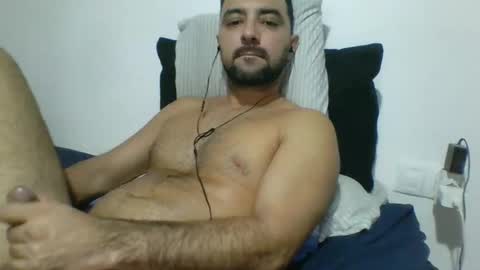 Snapshot of ale_padawan chatting on 10.14.25 ale online show from 10.14.25