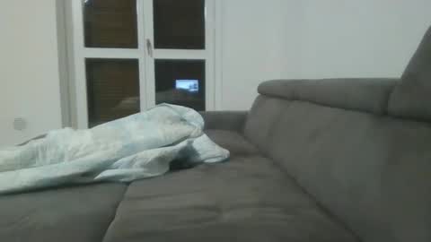 Snapshot of aledewalt chatting on 01.01.25 call me on skp alexdewalt online show from 01.01.25