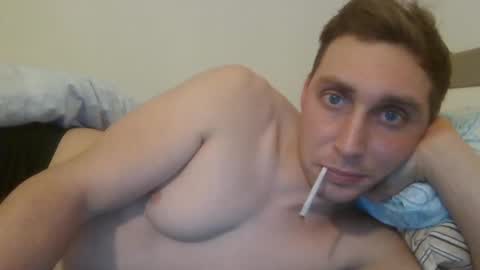 Snapshot of aledewalt chatting on 01.17.25 call me on skp alexdewalt online show from 01.17.25