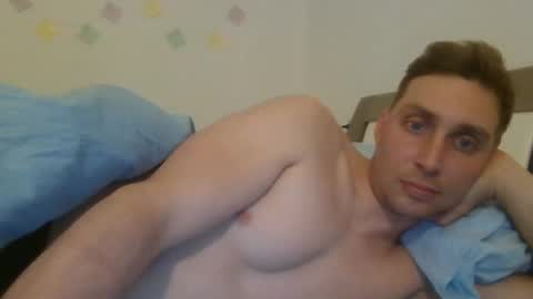 Snapshot of aledewalt chatting on 02.17.25 call me on skp alexdewalt online show from 02.17.25