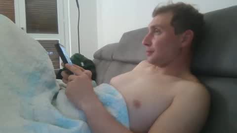 Snapshot of aledewalt chatting on 03.11.25 call me on skp alexdewalt online show from 03.11.25