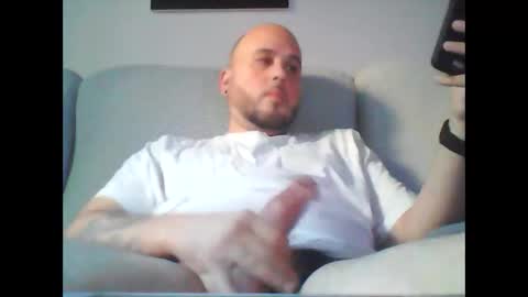 Snapshot of aleeexxxx4u chatting on 11.03.25 aleeexxxx4u online show from 11.03.25