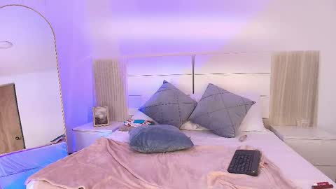 Snapshot of alehia_cute chatting on 02.07.26 Alehia Cute online show from 02.07.26