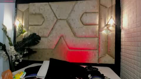 aleja__slav3 online show from 05.05.26