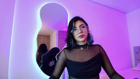 Snapshot of aleja__storm chatting on 05.22.26 A L E J A online show from 05.22.26