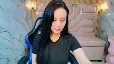 Aleja  online show from 06.25.26