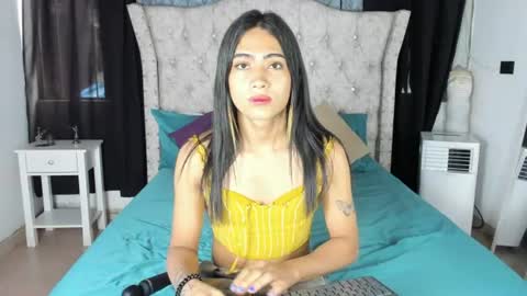 Alejandra online show from 06.18.26