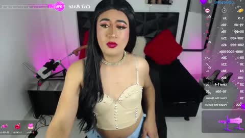 Snapshot of aleja_vilarreal chatting on 09.23.25 aleja_vilarreal online show from 09.23.25