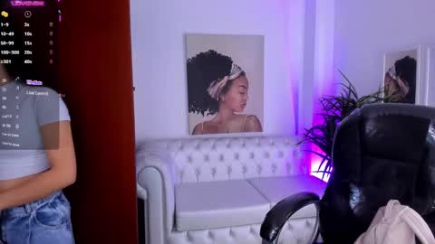 Alejandra online show from 01.27.25