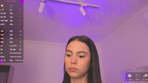 Snapshot of alejaa___ chatting on 06.12.26 Alejandra online show from 06.12.26