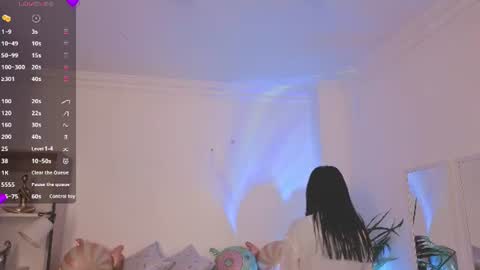 Alejandra online show from 06.25.26