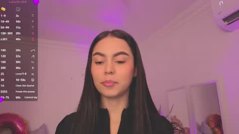 Alejandra online show from 08.03.26