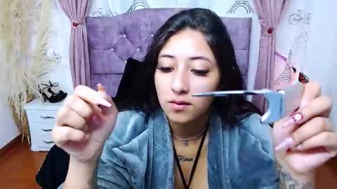 Snapshot of alejandracastr chatting on 10.18.25 ALEJANDRA online show from 10.18.25