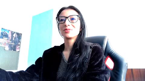 Snapshot of alejandracherry_ chatting on 12.16.24 Alejandra online show from 12.16.24