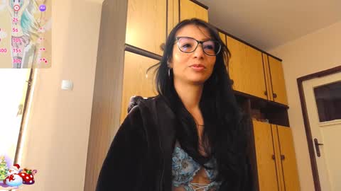 Snapshot of alejandracherry_ chatting on 12.31.24 Alejandra online show from 12.31.24