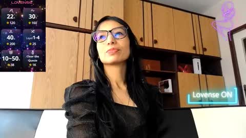 Snapshot of alejandracherry_ chatting on 02.12.25 Alejandra online show from 02.12.25