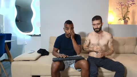 Snapshot of alejandro_bigcock chatting on 03.01.25 Alejandro Hernndez online show from 03.01.25