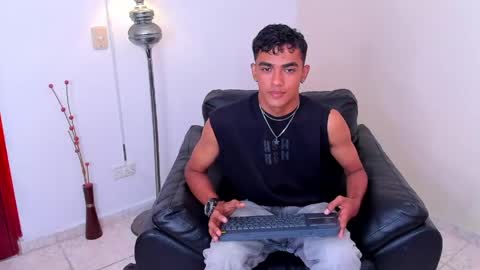 Alejandro williams online show from 05.25.26