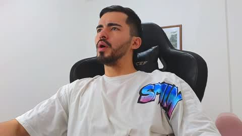 alejandroo_7 online show from 01.13.25