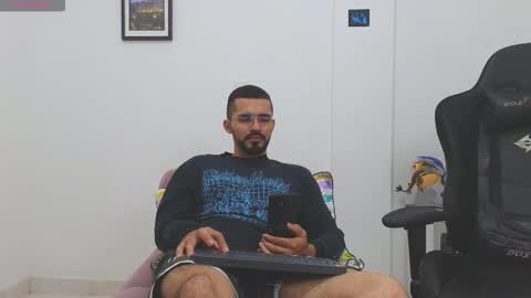 alejandroo_7 online show from 01.31.26