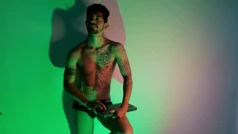 Alejo  online show from 02.14.25