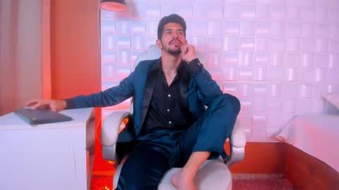 Alejo  online show from 02.26.25