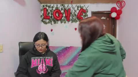 zoe and Kataleya online show from 03.07.25