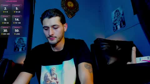 alejo_323__ online show from 04.22.26